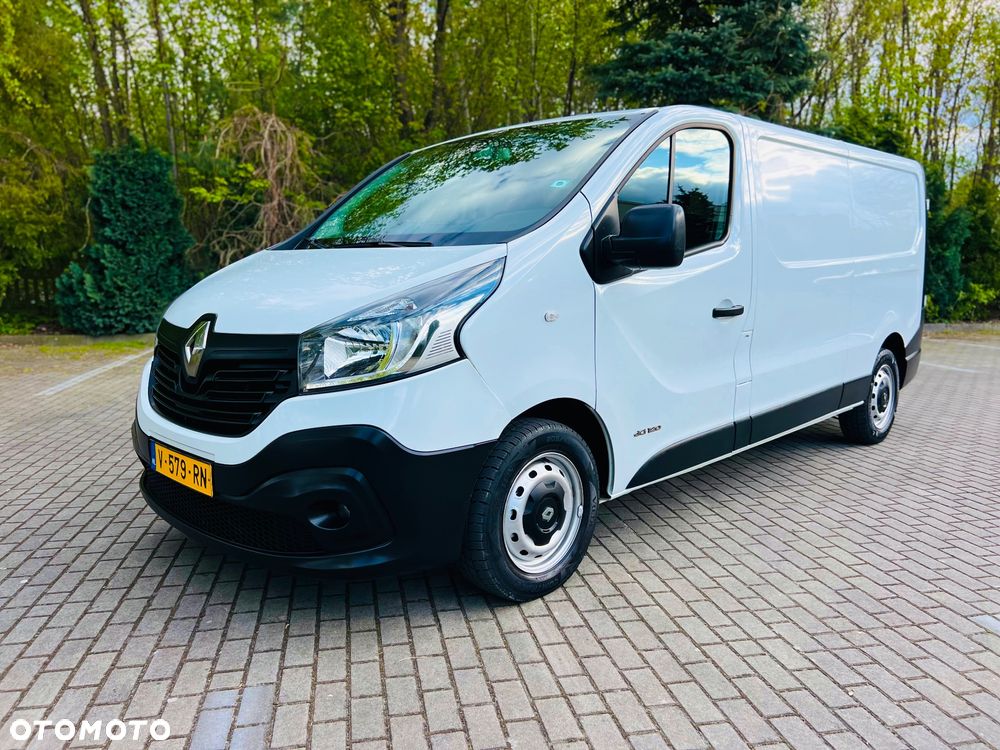 Renault Trafic - 2