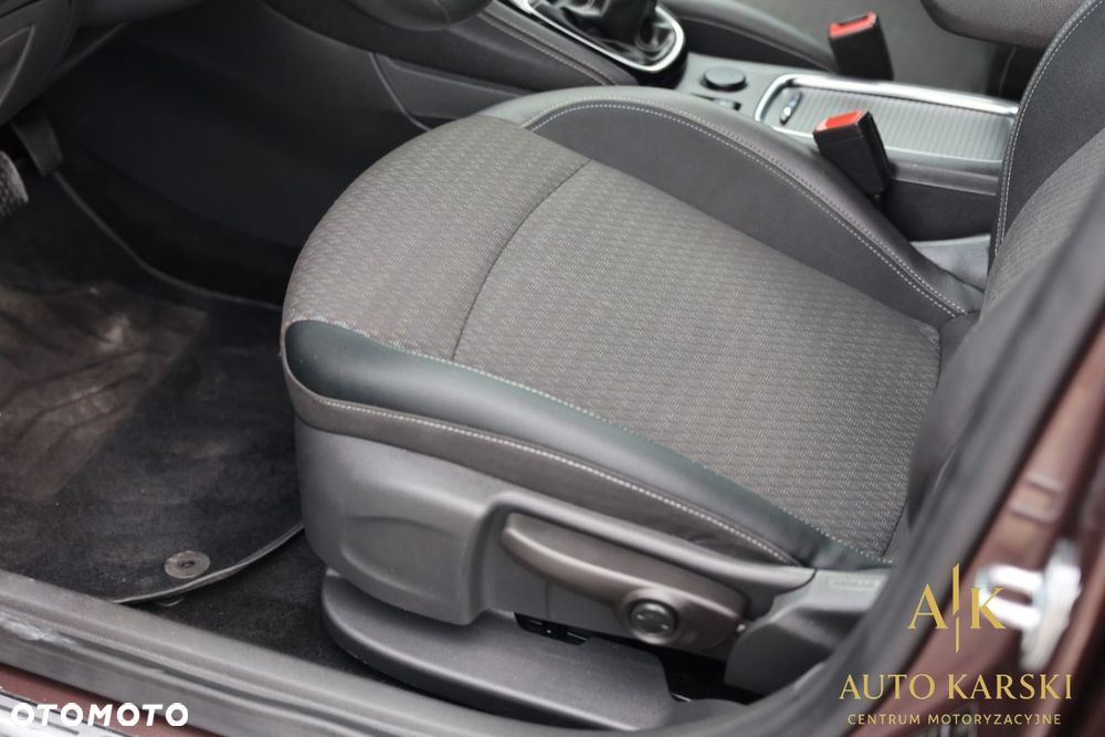 Opel Astra - 33