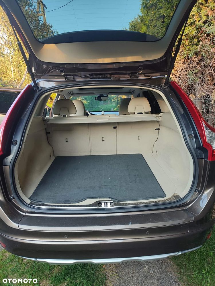 Volvo XC 60 D4 Drive-E Momentum - 10