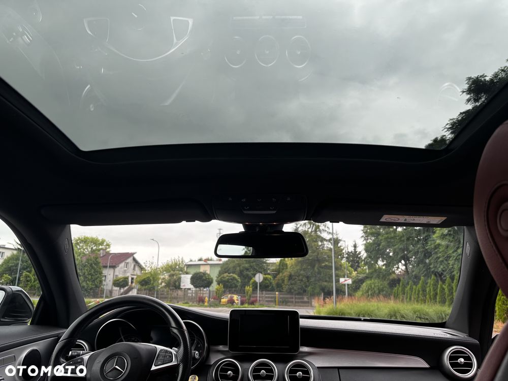 Mercedes-Benz Klasa C 300 7G-TRONIC Edition 1 - 31