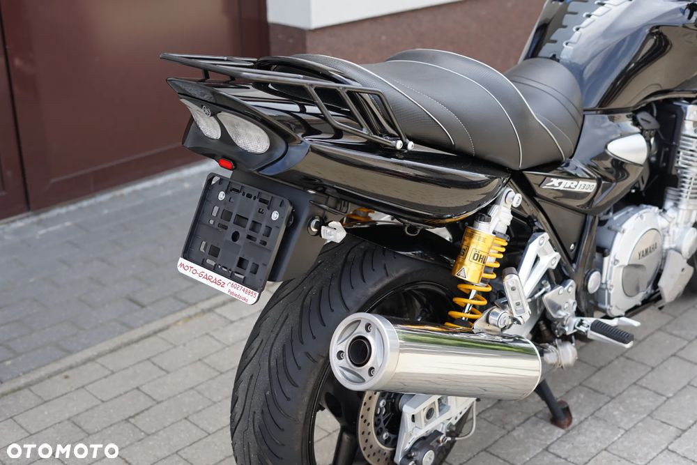 Yamaha XJR - 7