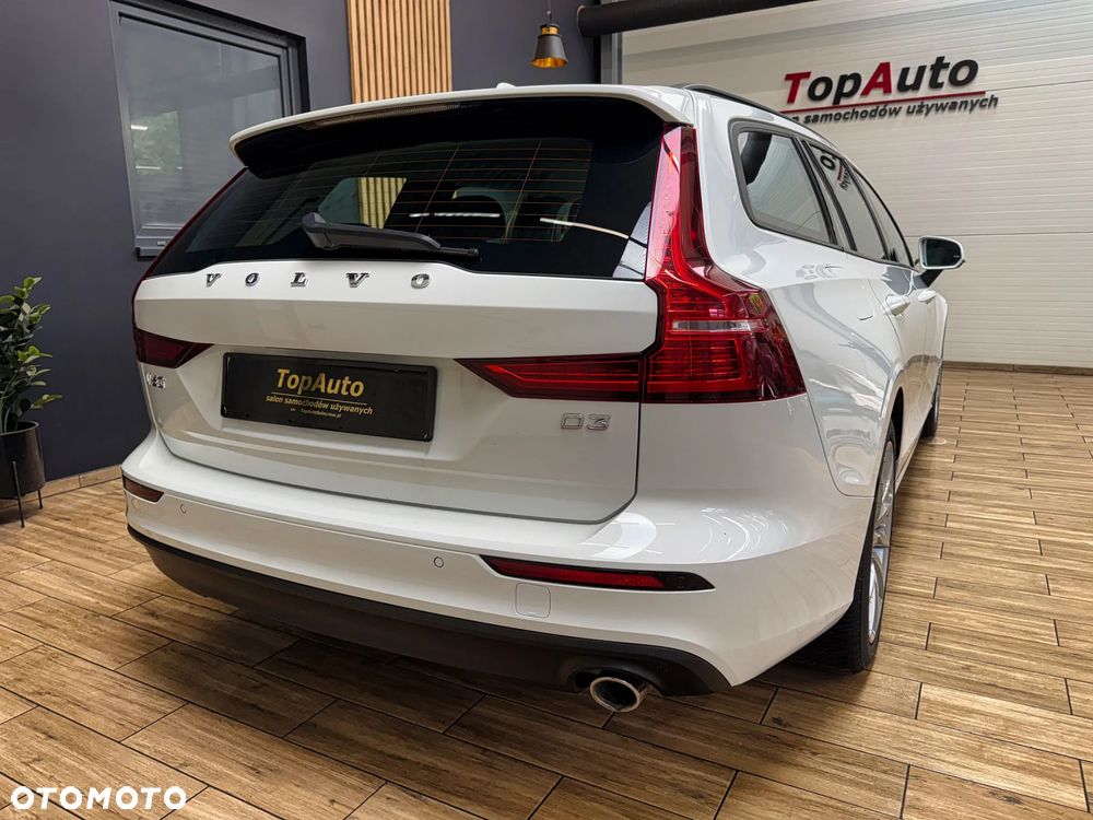 Volvo V60 D3 Geartronic Momentum Pro - 8