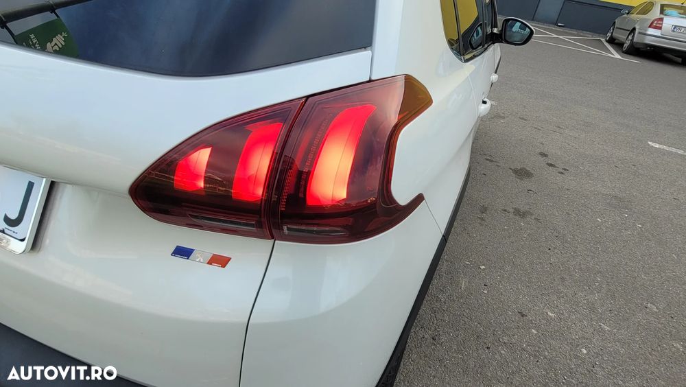 Peugeot 2008 BlueHDi FAP 120 STOP & START Allure - 16