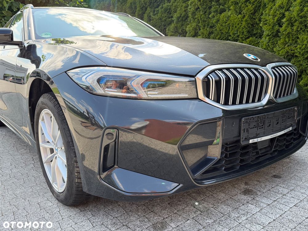 BMW Seria 3 320d xDrive MHEV M Sport sport - 3