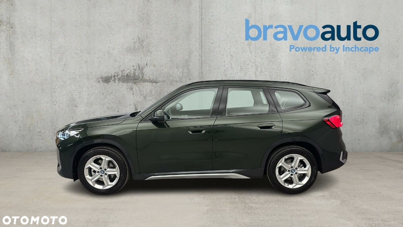 BMW iX1 - 2