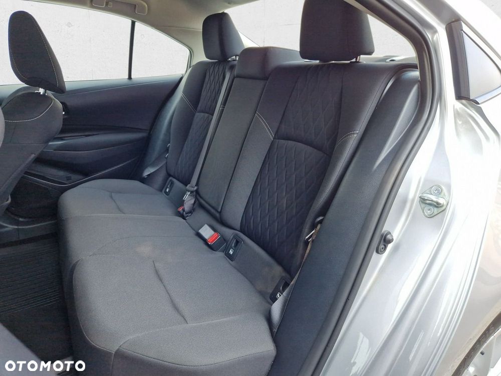 Toyota Corolla - 23