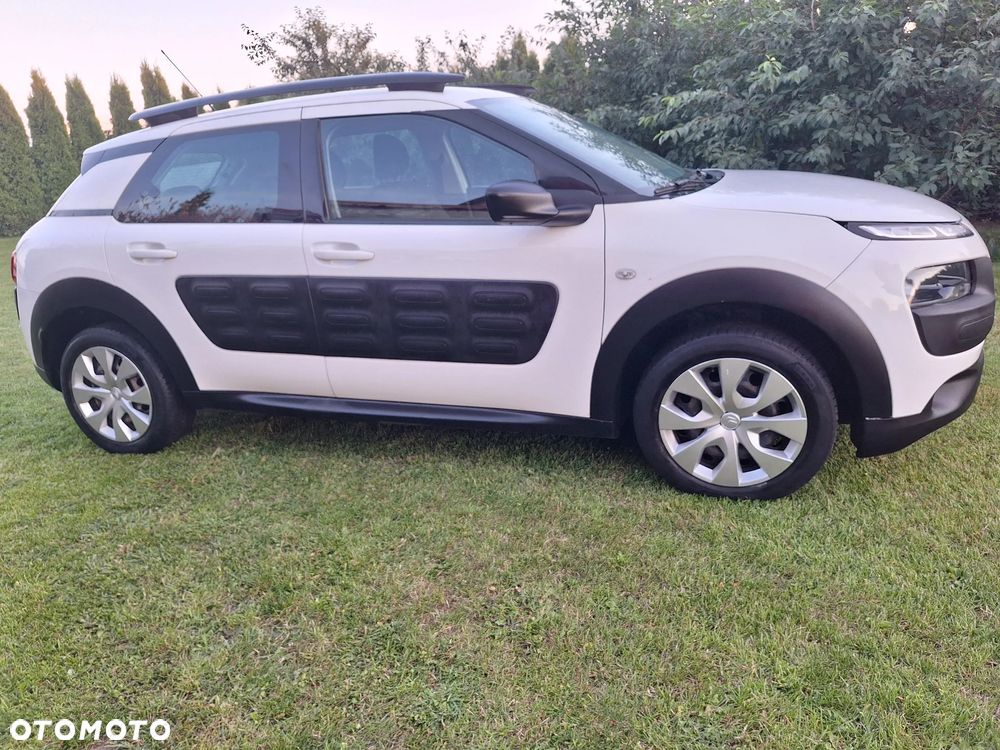 Citroën C4 Cactus - 16