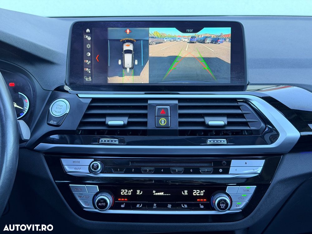 BMW X3 xDrive20d AT xLine - 25