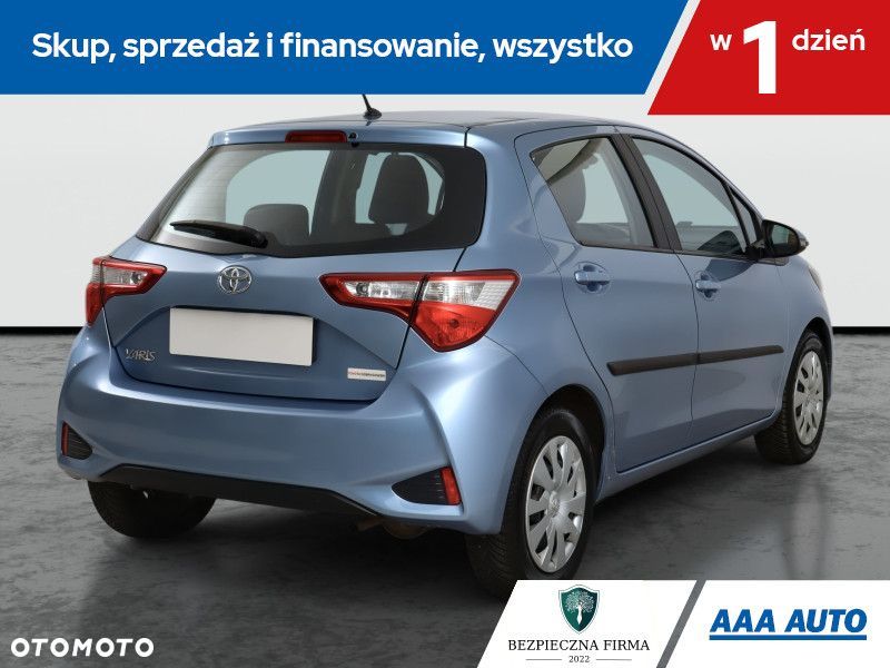 Toyota Yaris - 7