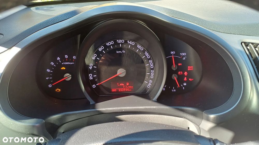 Kia Sportage 1.7 CRDI 2WD Attract - 8