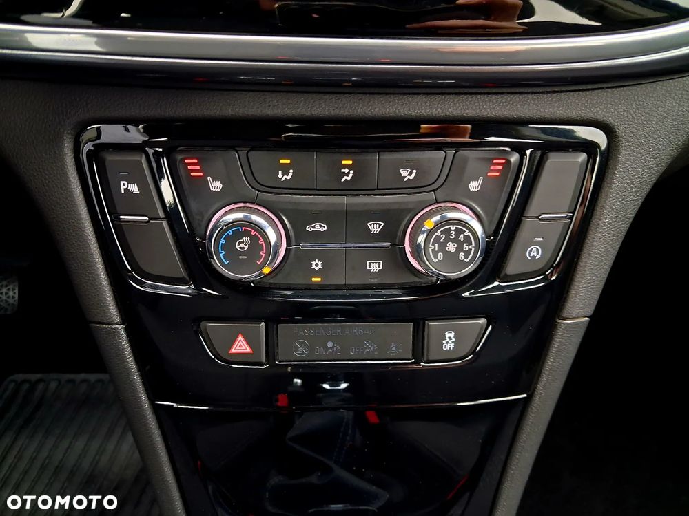 Opel Mokka 1.6 CDTI Cosmo S&S - 24