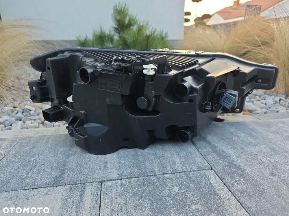 VOLVO XC60 II 2 LIFT Lampa lewa przód Full Led MID Led 32337378 CZARNA - 8