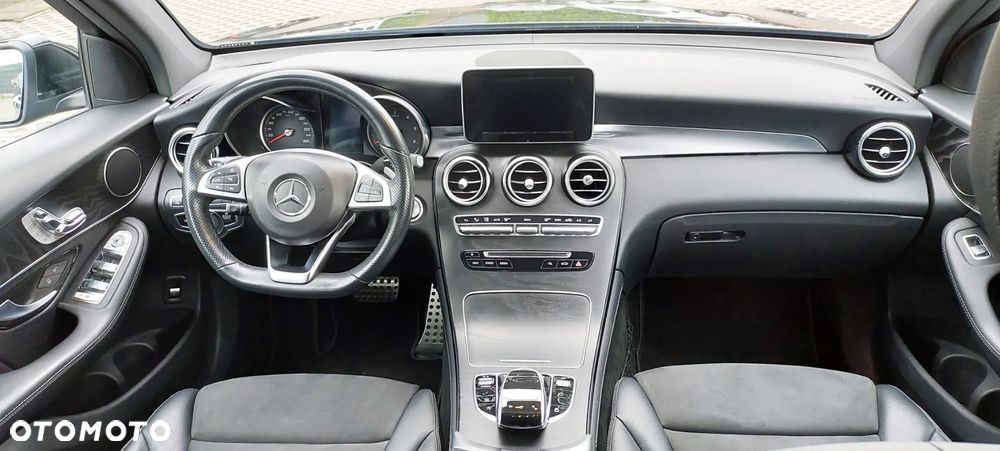 Mercedes-Benz GLC 220 d 4Matic 9G-TRONIC AMG Line - 9