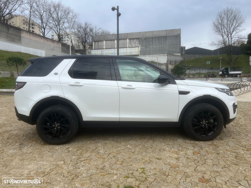 Land Rover Discovery Sport 2.0 eD4 - 7