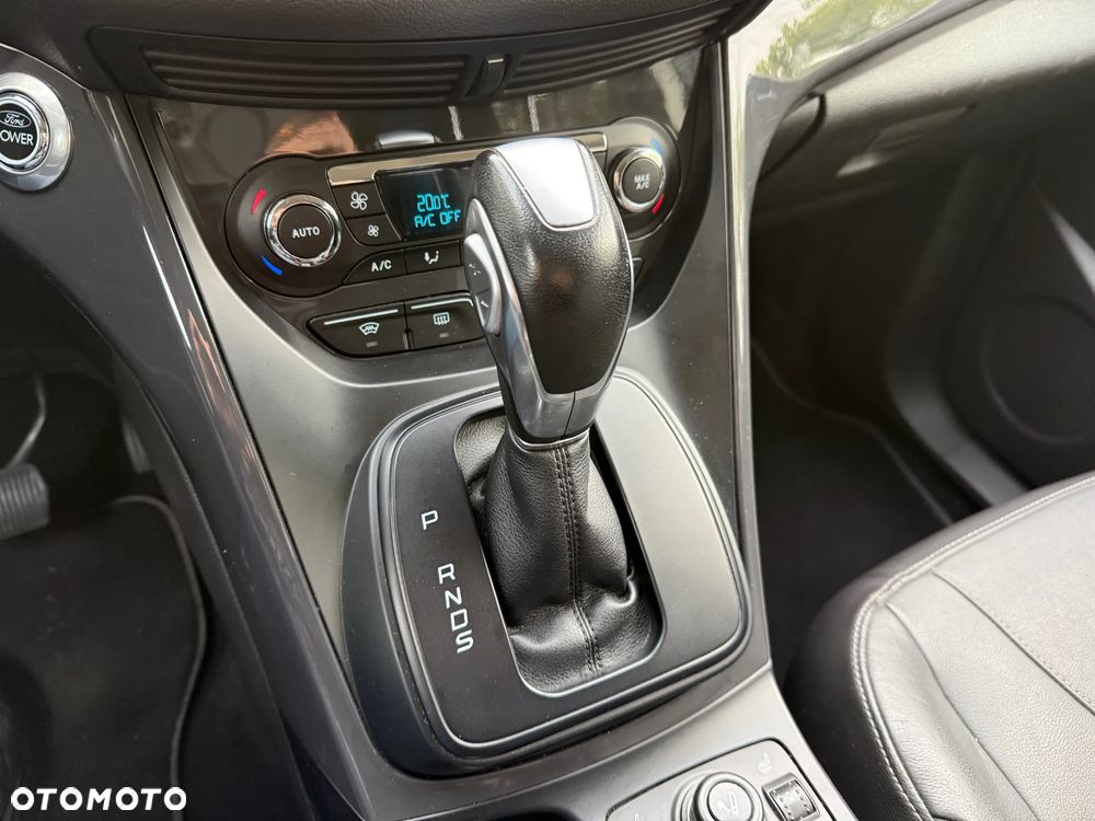 Ford Kuga 2.0 TDCi 4WD Titanium - 22