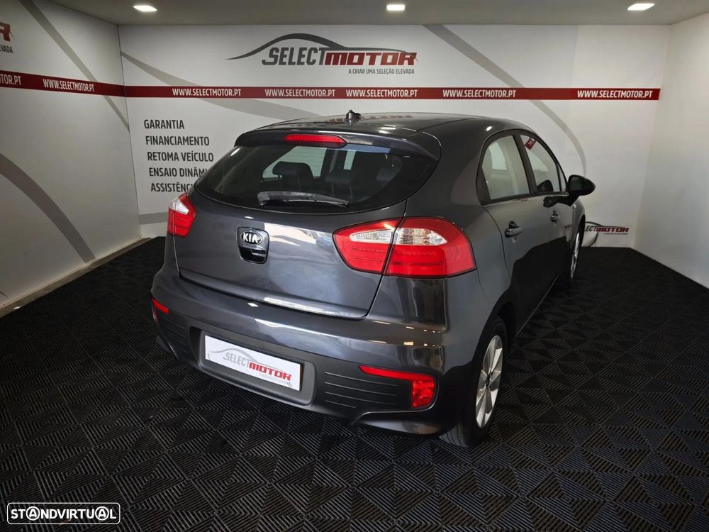 Kia Rio 1.2 CVVT More - 4