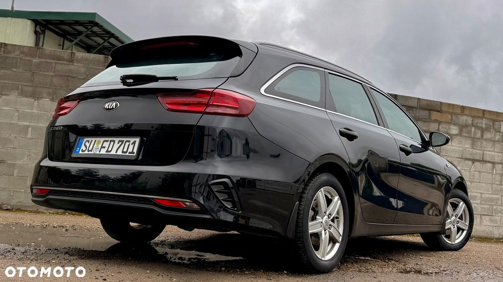 Kia Ceed 1.4 T-GDI DCT OPF Platinum Edition - 20