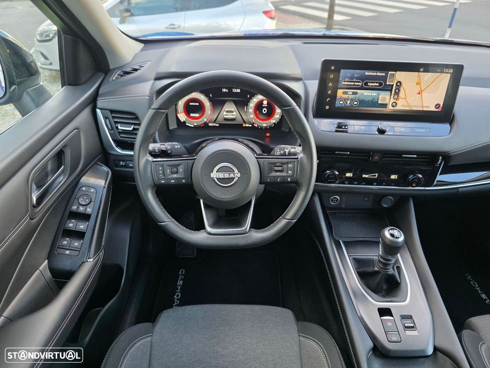 Nissan Qashqai 1.3 DIG-T N-Connecta - 25