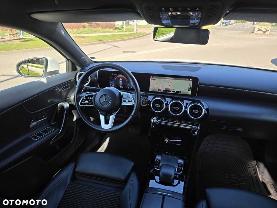 Mercedes-Benz Klasa A 180 d 7G-DCT - 35