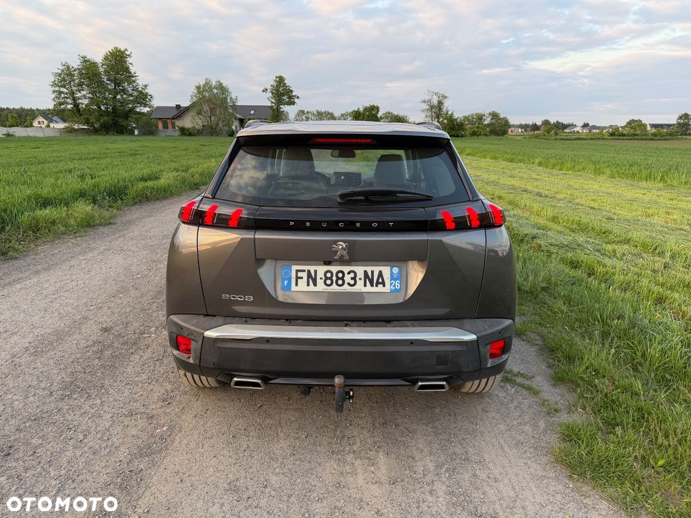 Peugeot 2008 1.2 PureTech Allure S&S EAT8 - 6