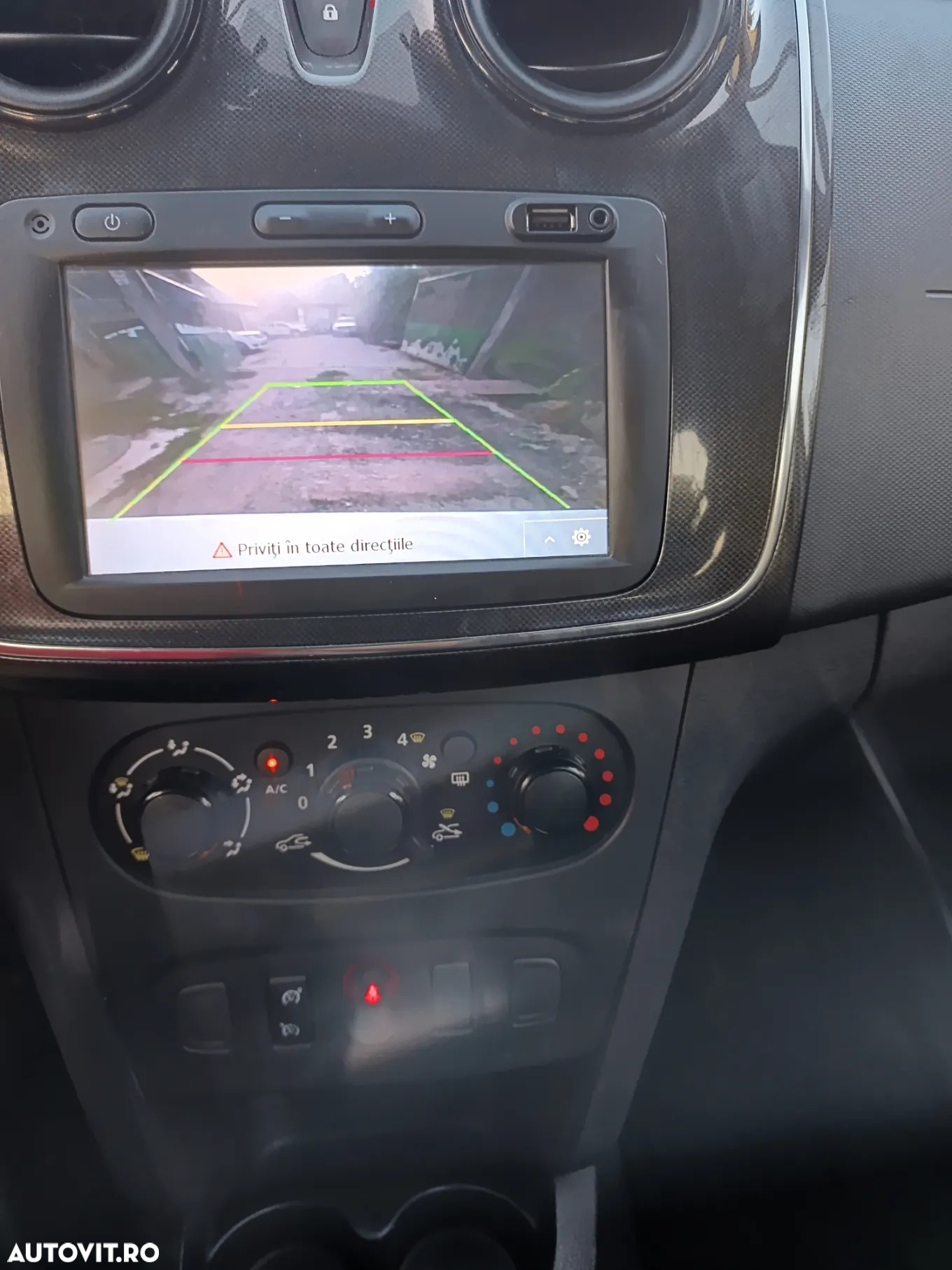 Dacia Logan MCV 0.9 TCe GPL Ambiance - 17
