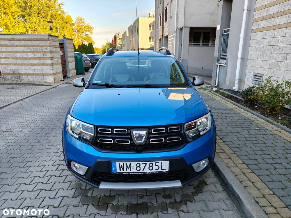 Dacia Sandero 0.9 TCe SL Celebration S&S - 9