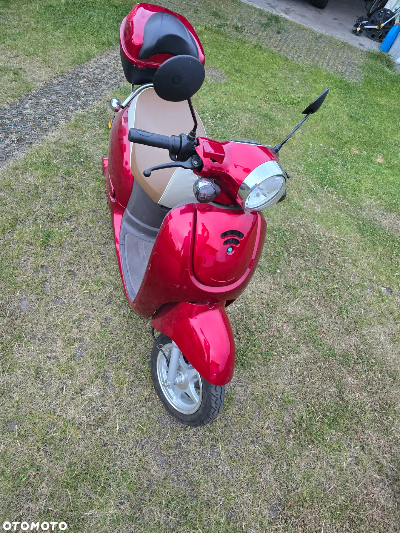 Yadea C-line - 4