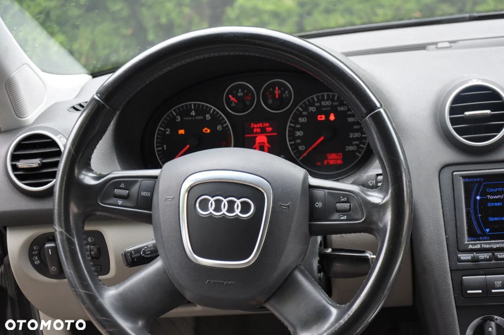 Audi A3 Sportback 1.6 tiptronic S line Sportpaket plus - 21
