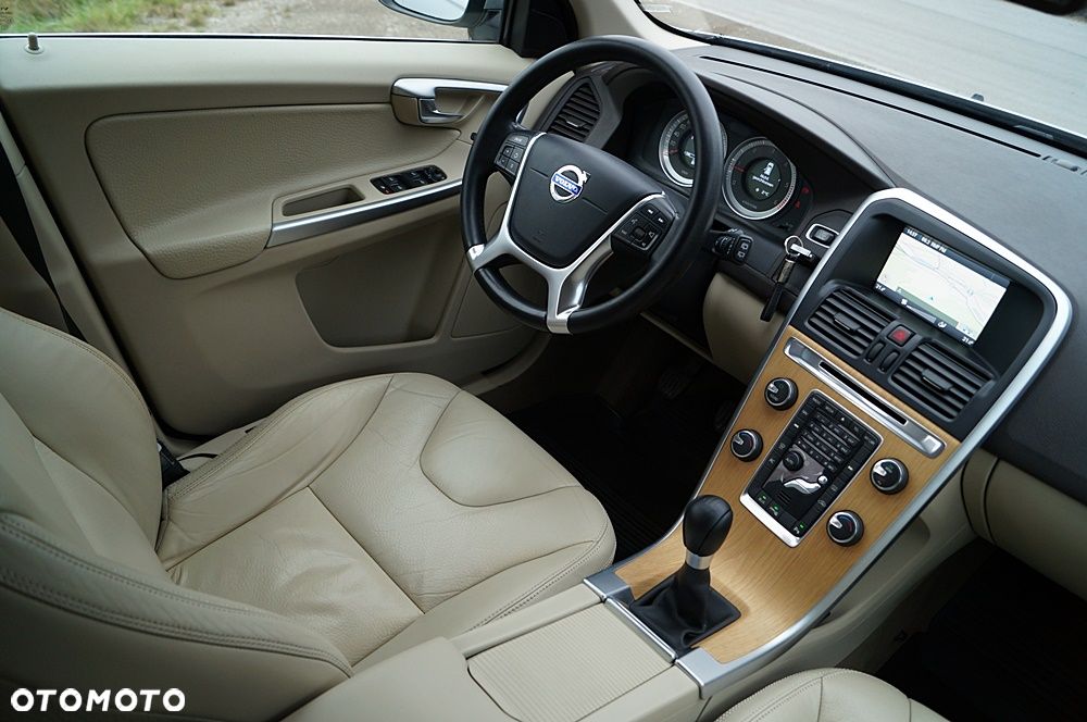 Volvo XC 60 D4 Edition Pro - 20