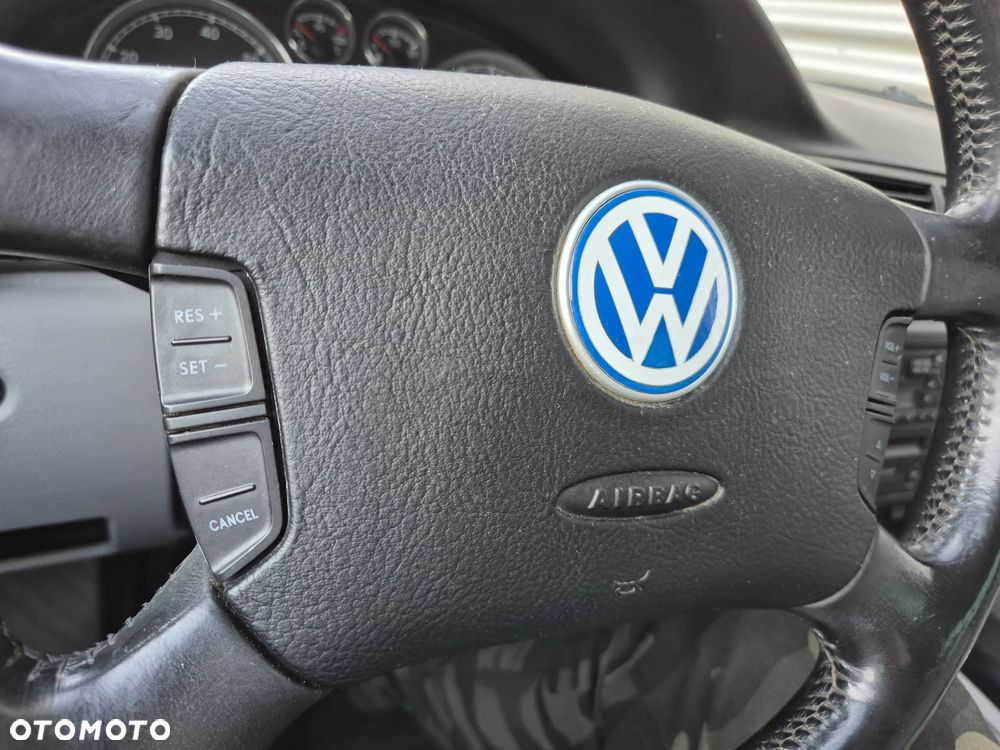 Volkswagen Passat Variant 2.0 4Motion - 19