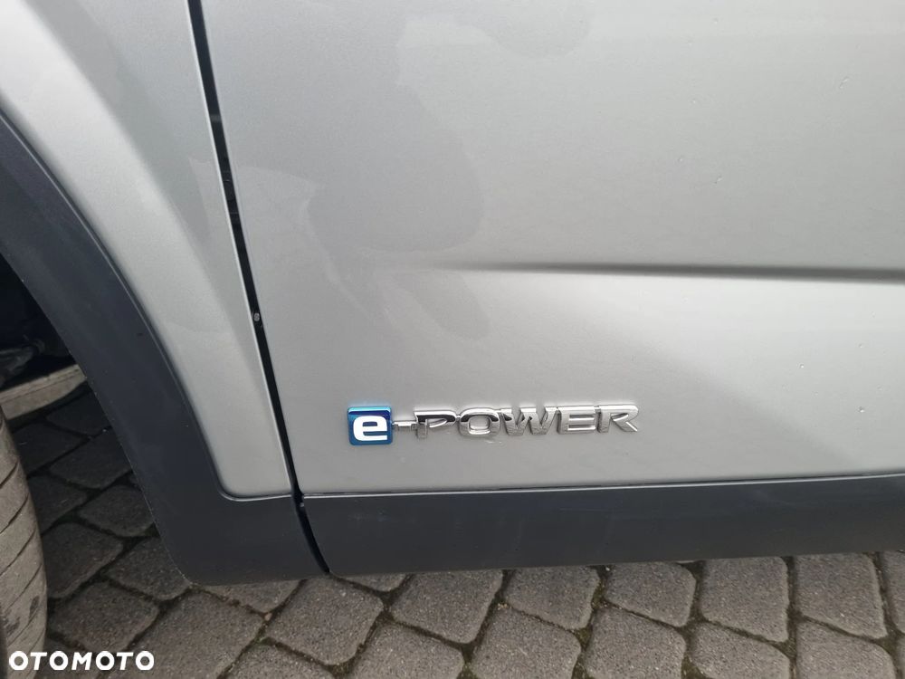 Nissan Qashqai 1.5 e-POWER N-Connecta - 17