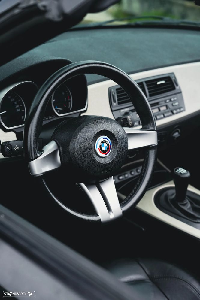 BMW Z4 2.0i - 11