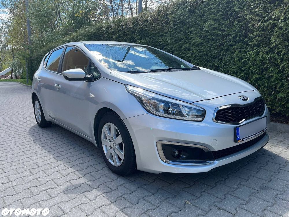 Kia Ceed - 1