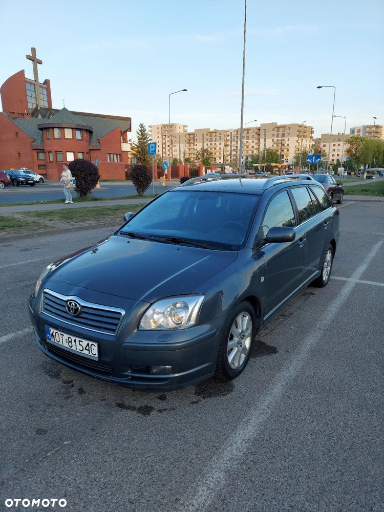 Toyota Avensis - 3