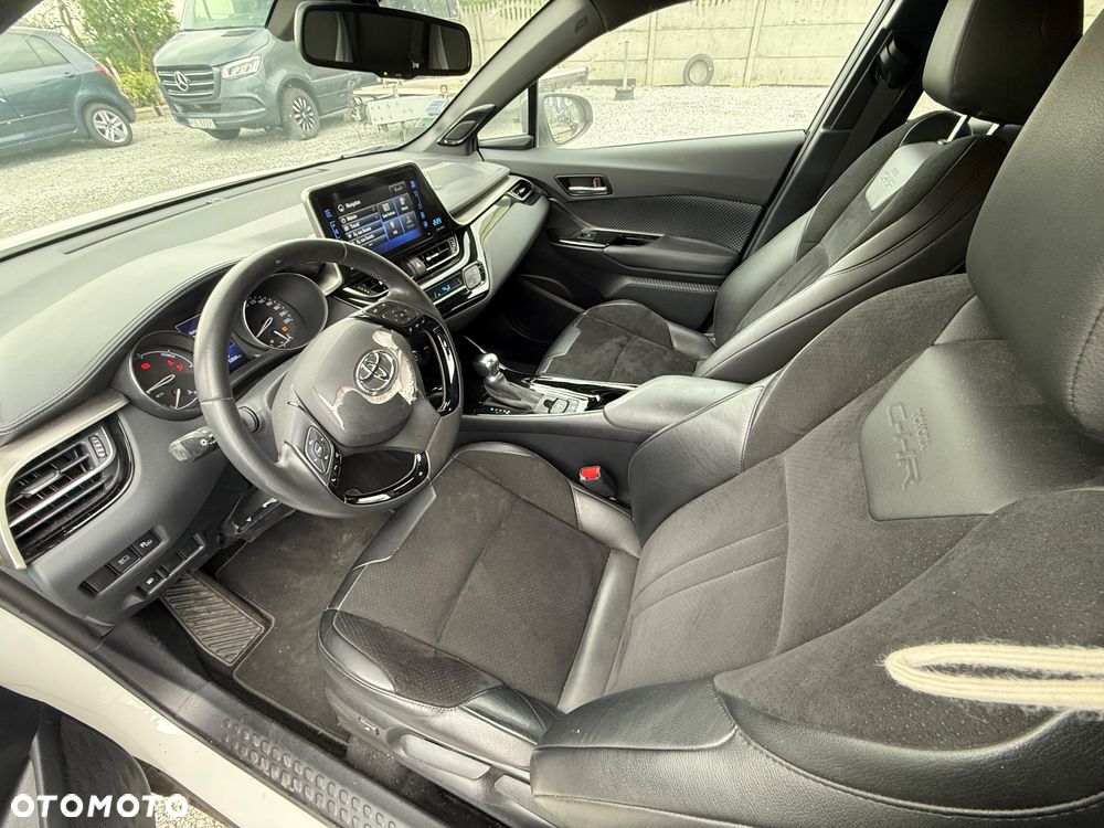 Toyota C-HR Business-Edition - 12