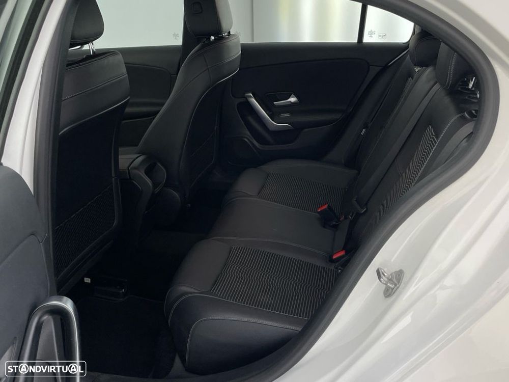 Mercedes-Benz A 180 d Progressive Aut. - 12