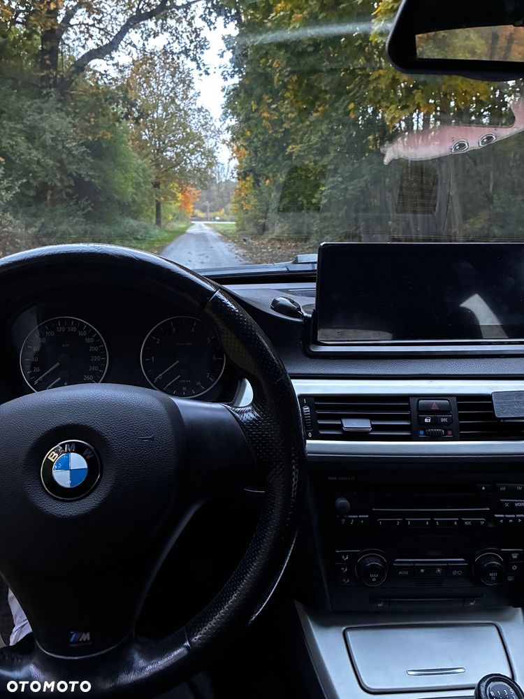 BMW Seria 3 - 17