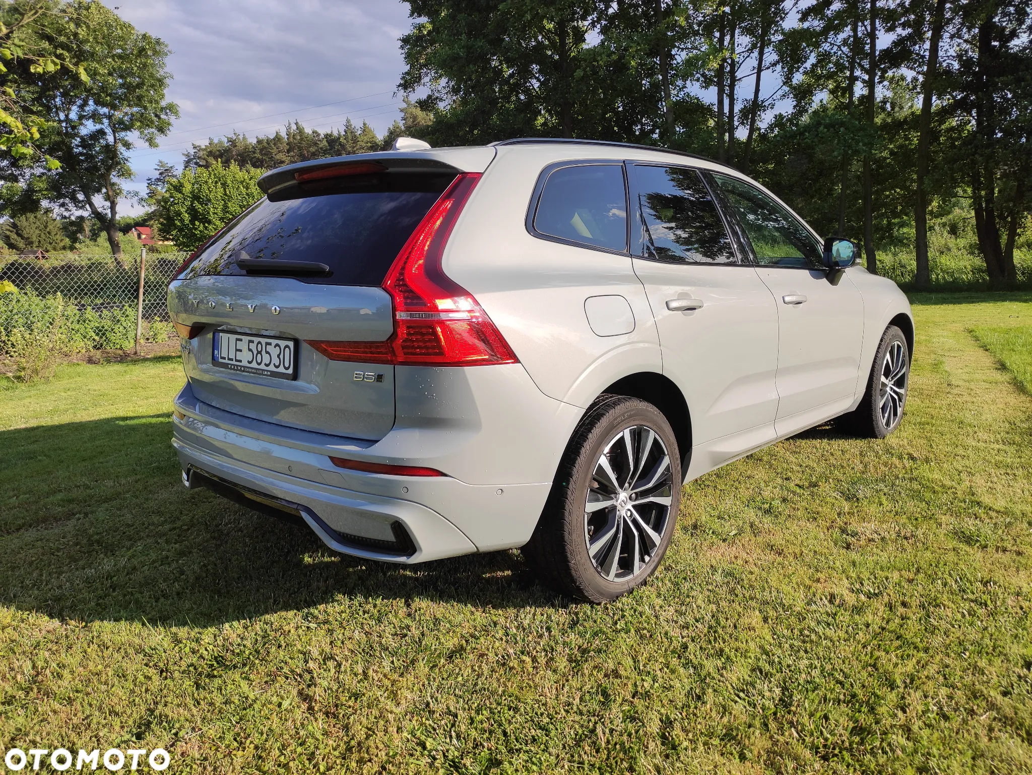 Volvo XC 60 B5 B AWD Plus Dark - 3