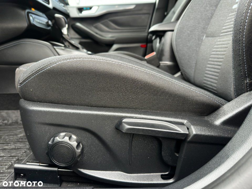 Ford Focus - 14