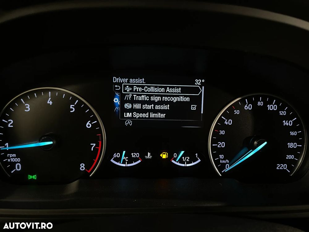 Ford EcoSport 1.0 EcoBoost ST-Line - 18