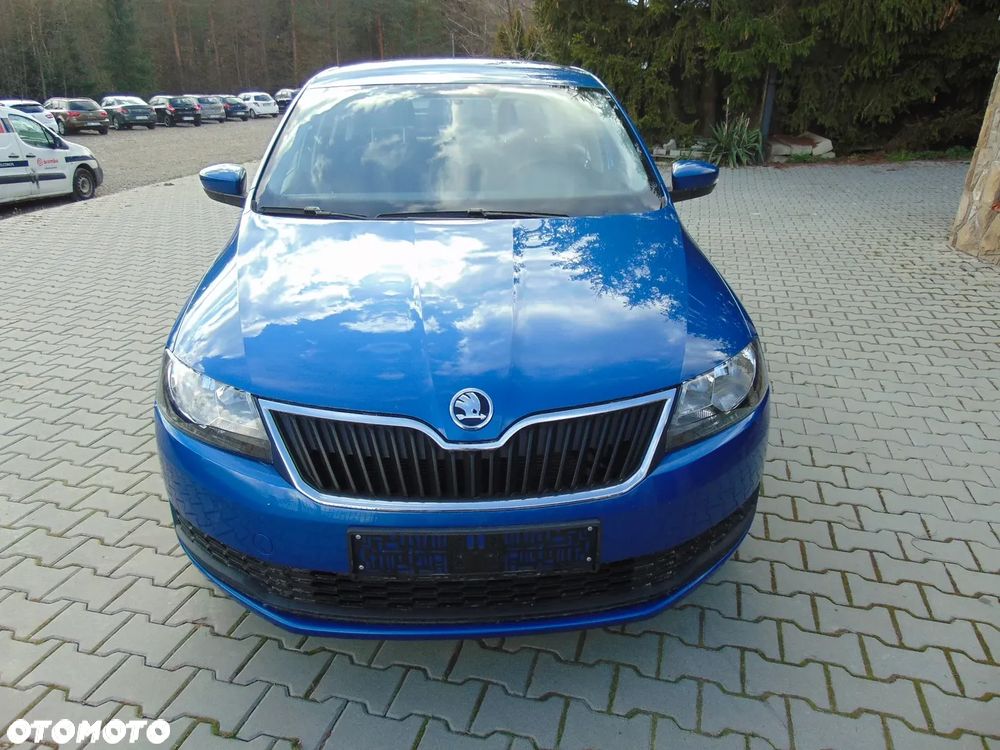 Skoda RAPID - 7