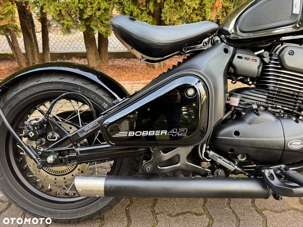 Jawa 350 42 Bobber - 12