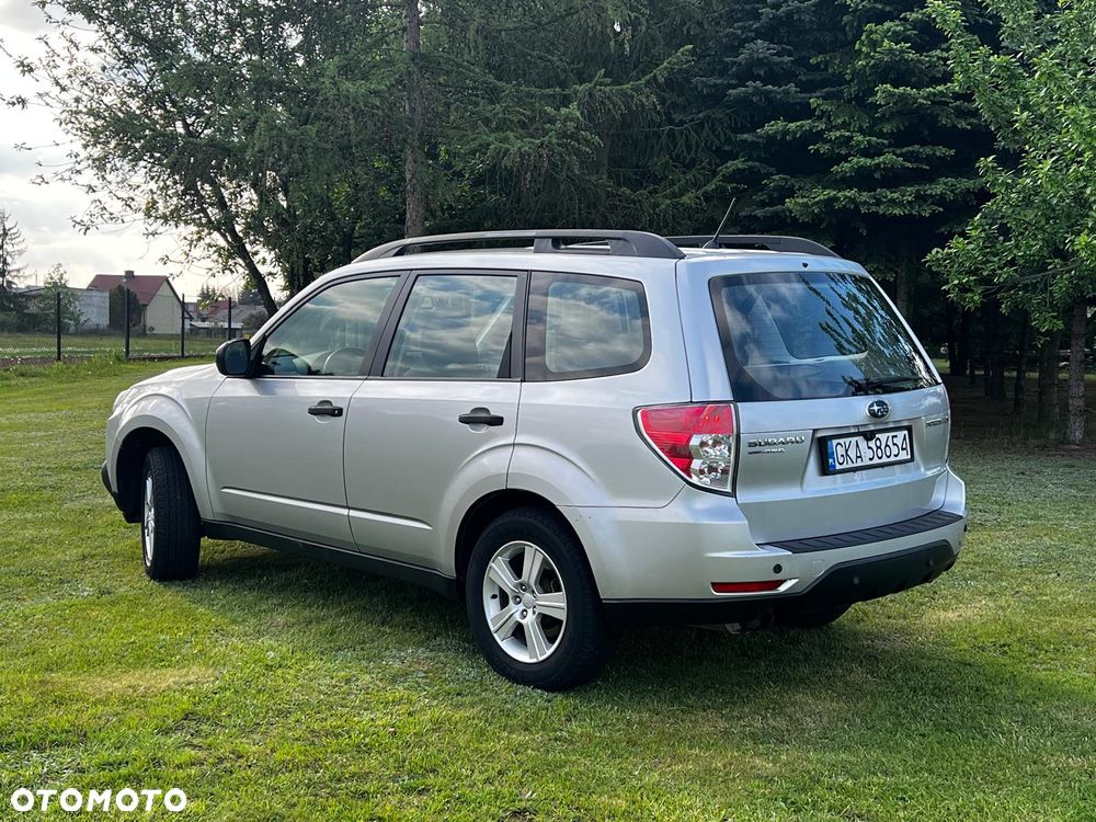 Subaru Forester 2.5 X - 5
