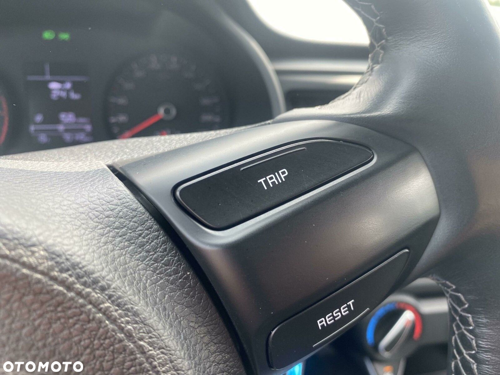Kia Rio - 20