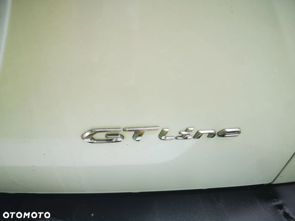 Peugeot 2008 1.2 PureTech GT Line S&S - 29