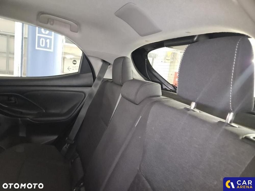 Toyota Yaris 1.5 Comfort - 26