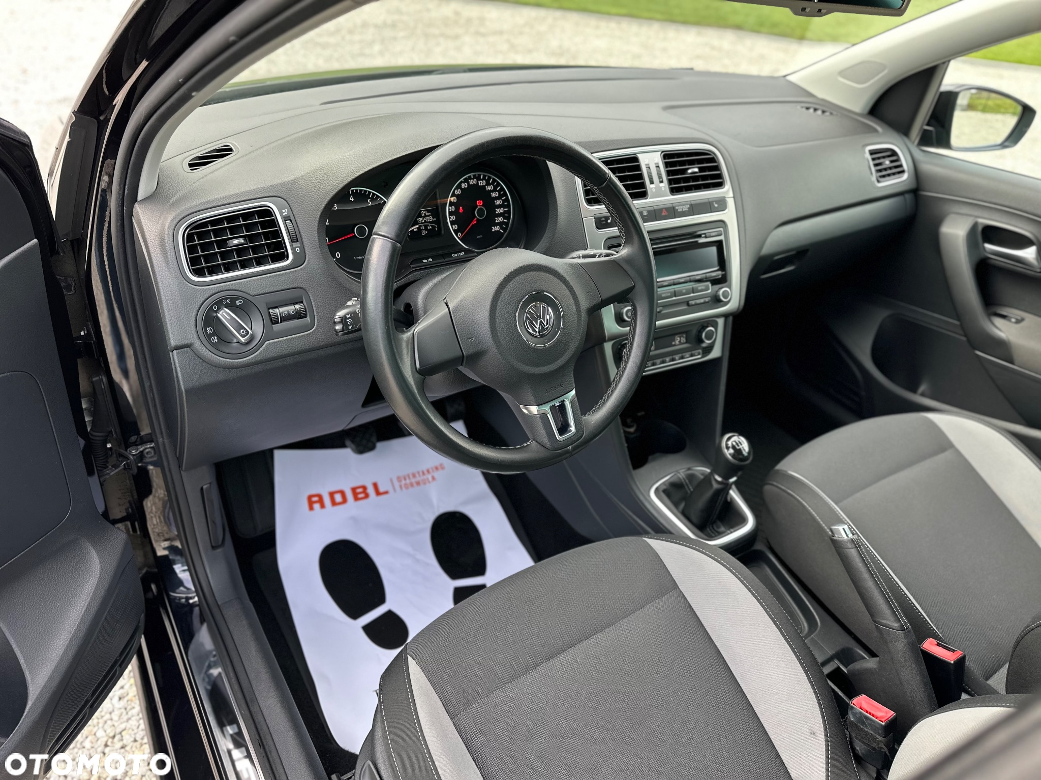 Volkswagen Polo - 18