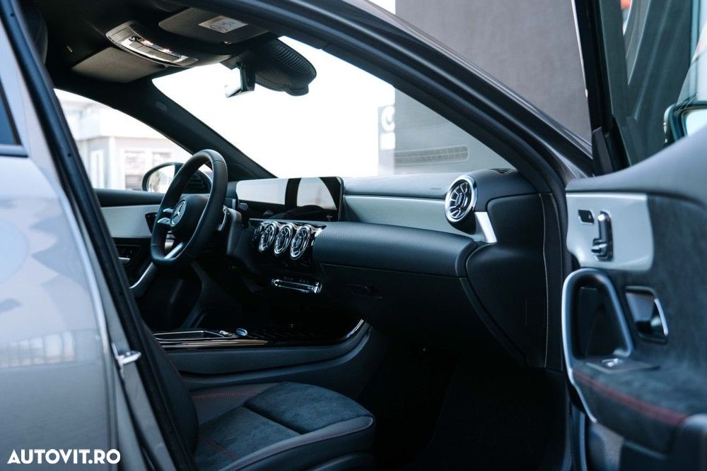 Mercedes-Benz A 220 - 23