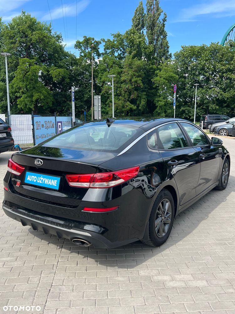Kia Optima - 7