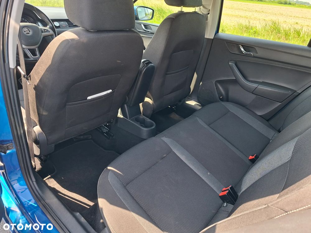 Skoda RAPID 1.2 TSI Ambition - 8